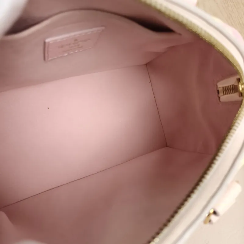 Louis Vuitton Crossbody Bag Speedy20 Pink Calfskin20.5 × 12 × 13.5 cm — detail view 11 of 12