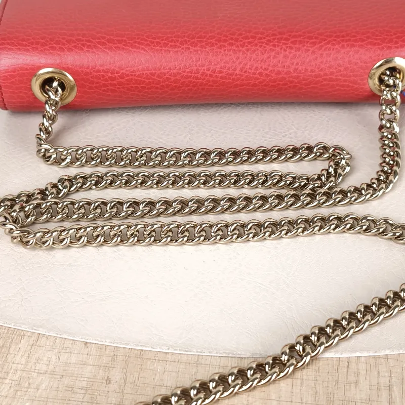 GUCCI Crossbody Bag g Collection Red Calfskin Small 20 × 9 × 16 cm — detail view 12 of 13