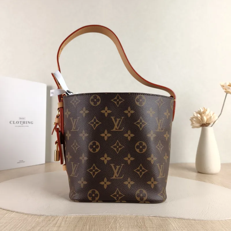 Louis Vuitton Top Handle Bag ALL IN BB Monogram PVC BB 16 × 12 × 18 cm — detail view 9 of 10