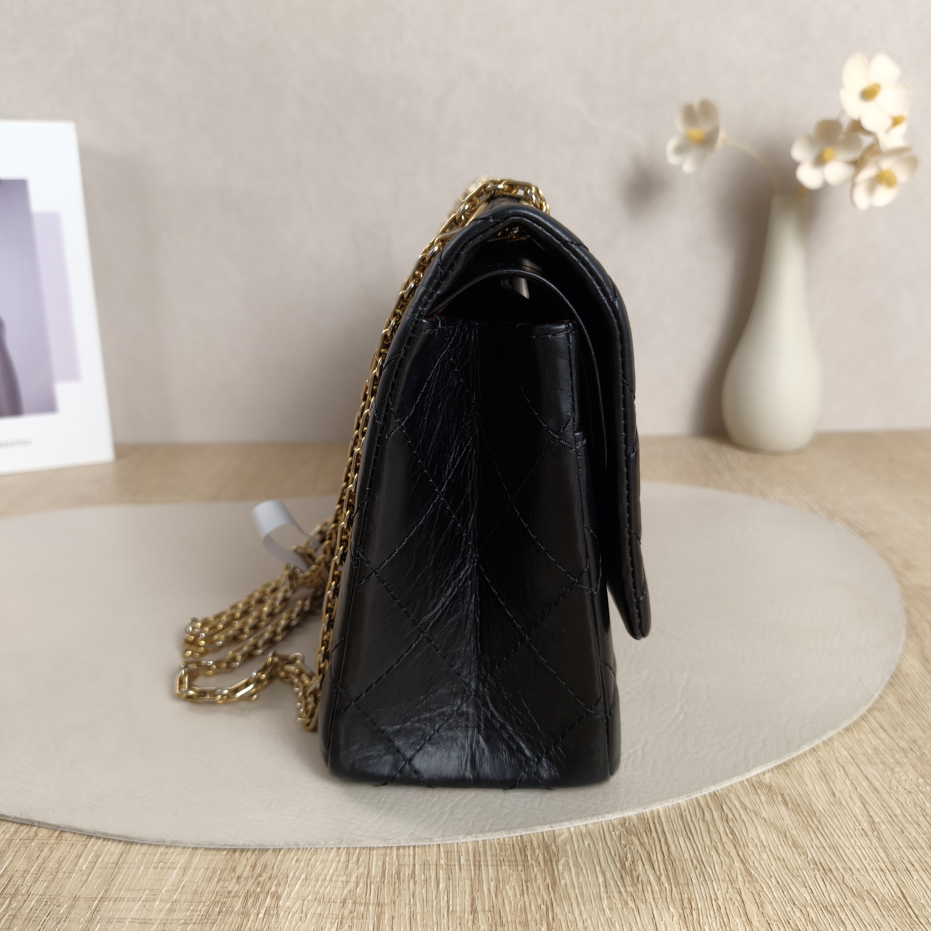 Chanel Shoulder Bag2.55Black Calfskin Medium28 × 7.5 × 19.5 cm — cover view 5 of 10