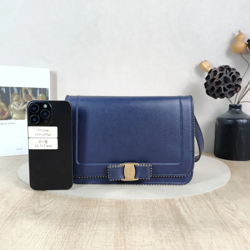 FERRAGAMO Shoulder Bag Shoulder Bag Navy Calfskin One Size25 × 9 × 16.5 cm — cover view 4 of 5