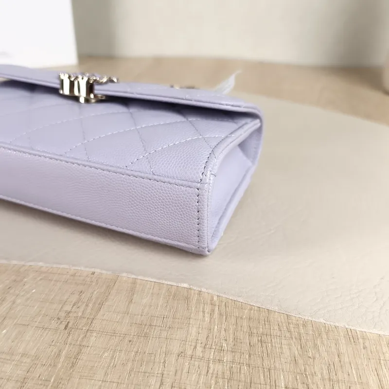 Chanel Crossbody Bag kelly Grained Calfskin One Size 18 × 4.5 × 10 cm — detail view 7 of 11