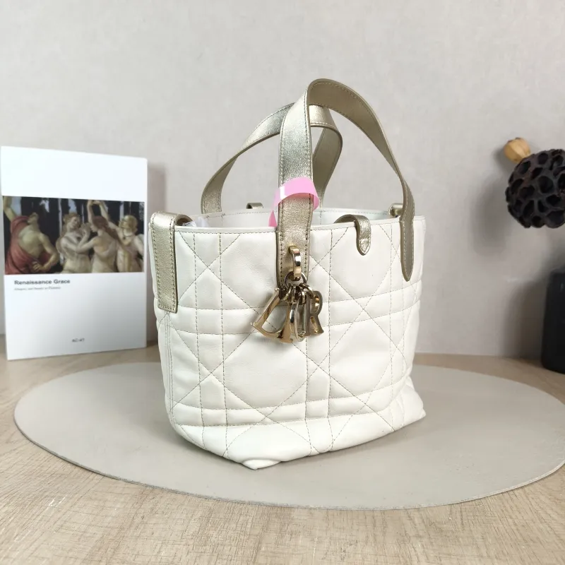 DIOR Top Handle Bag TOUJOURS Edition White Calfskin Small 18.5 × 12 × 18.5 cm — cover view 2 of 5