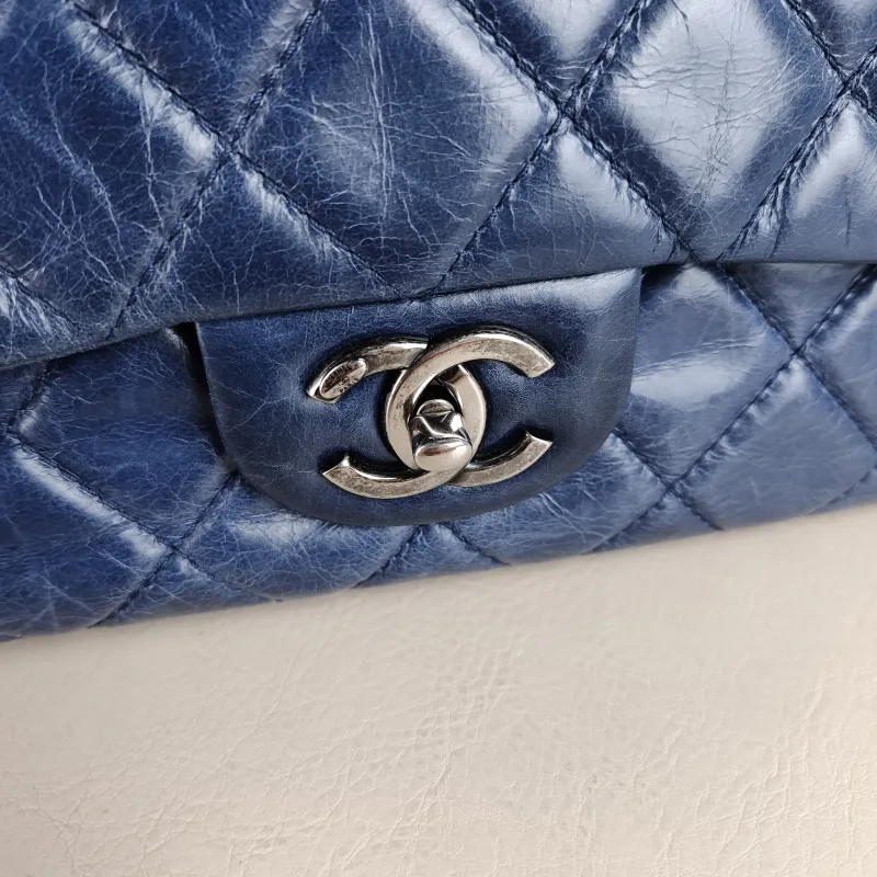Chanel Crossbody Bag cf Collection Crossbody Bag Navy Calfskin Large 30 × 11 × 20 cm 20 — detail view 5 of 13