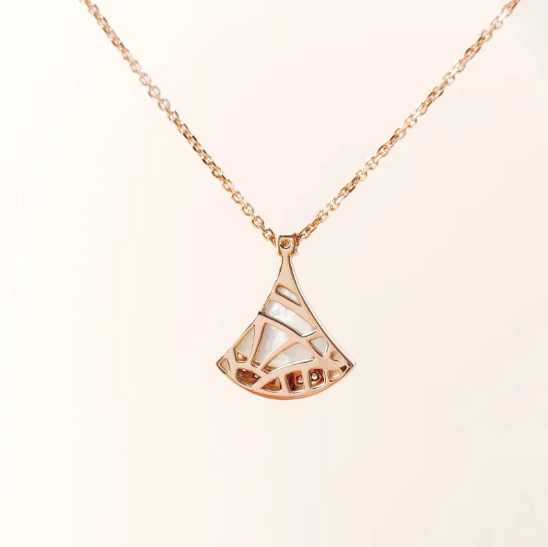 Bvlgari Necklace DIVAS’ DREAM Collection Pearl Pavé Diamond Rose Gold 18KR ose Gold Diamond Small 43cm — cover view 4 of 11