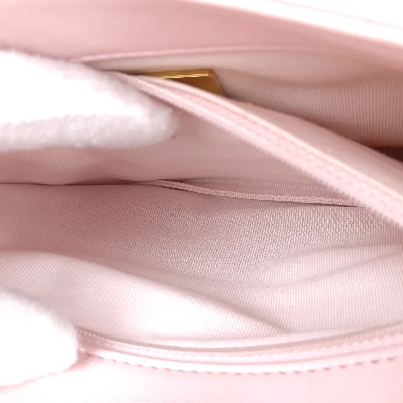 Chanel Crossbody Bag 19Bag Pink SL ambskin Small 26 × 9 × 16 cm — detail view 11 of 14