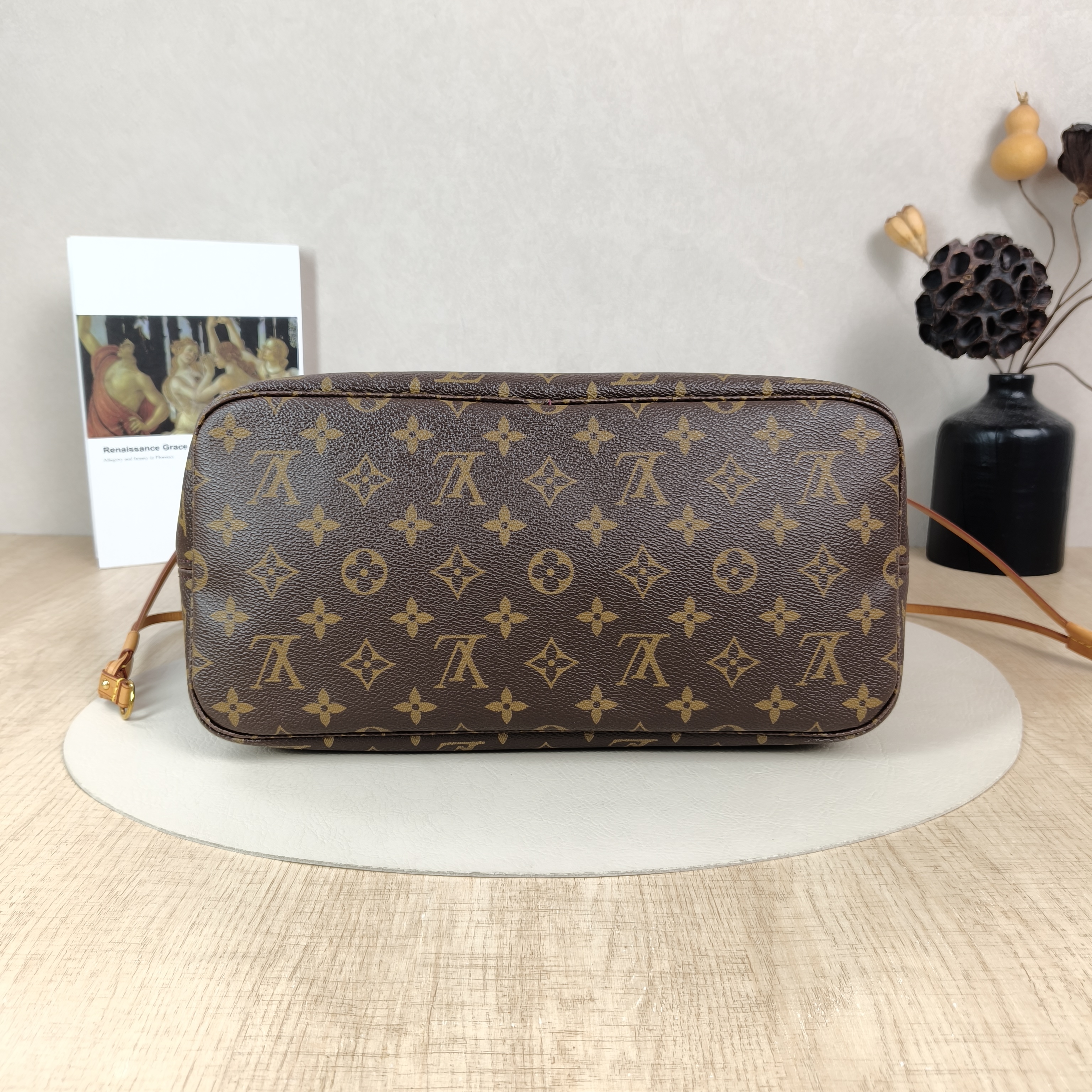Louis Vuitton Shoulder Bag Neverfull Monogram PVC Medium31 × 14 × 28 cm — cover view 4 of 5