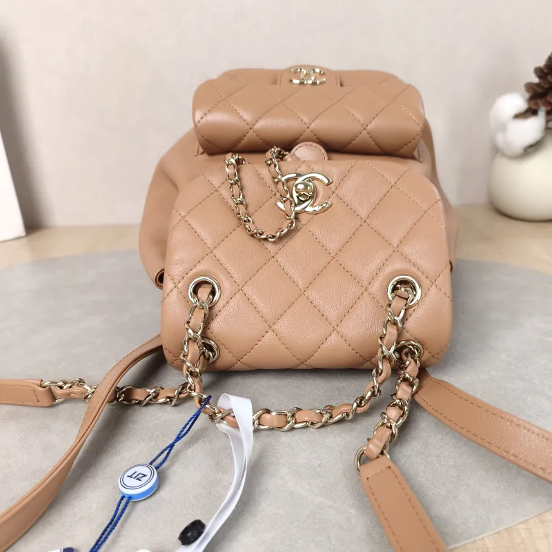 Chanel Backpack Duma Calfskin One Size18 × 12 × 18.5 cm — detail view 11 of 15