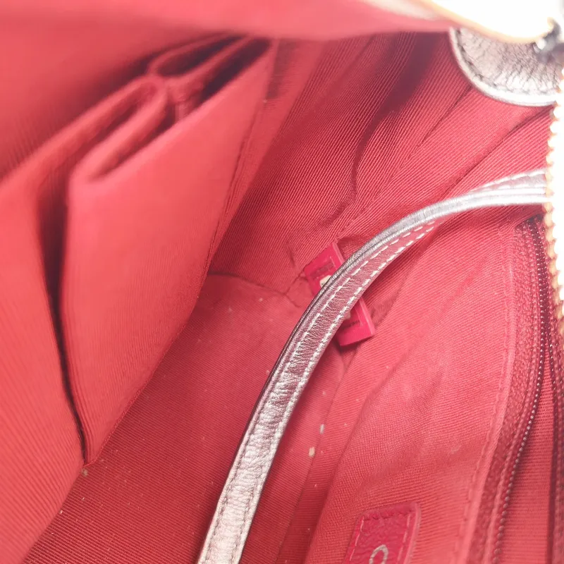 Chanel Crossbody Bag Gabrielle Gabrielle Bag Silver CC alfskin Small20 × 8 × 15 cm — detail view 1 of 13