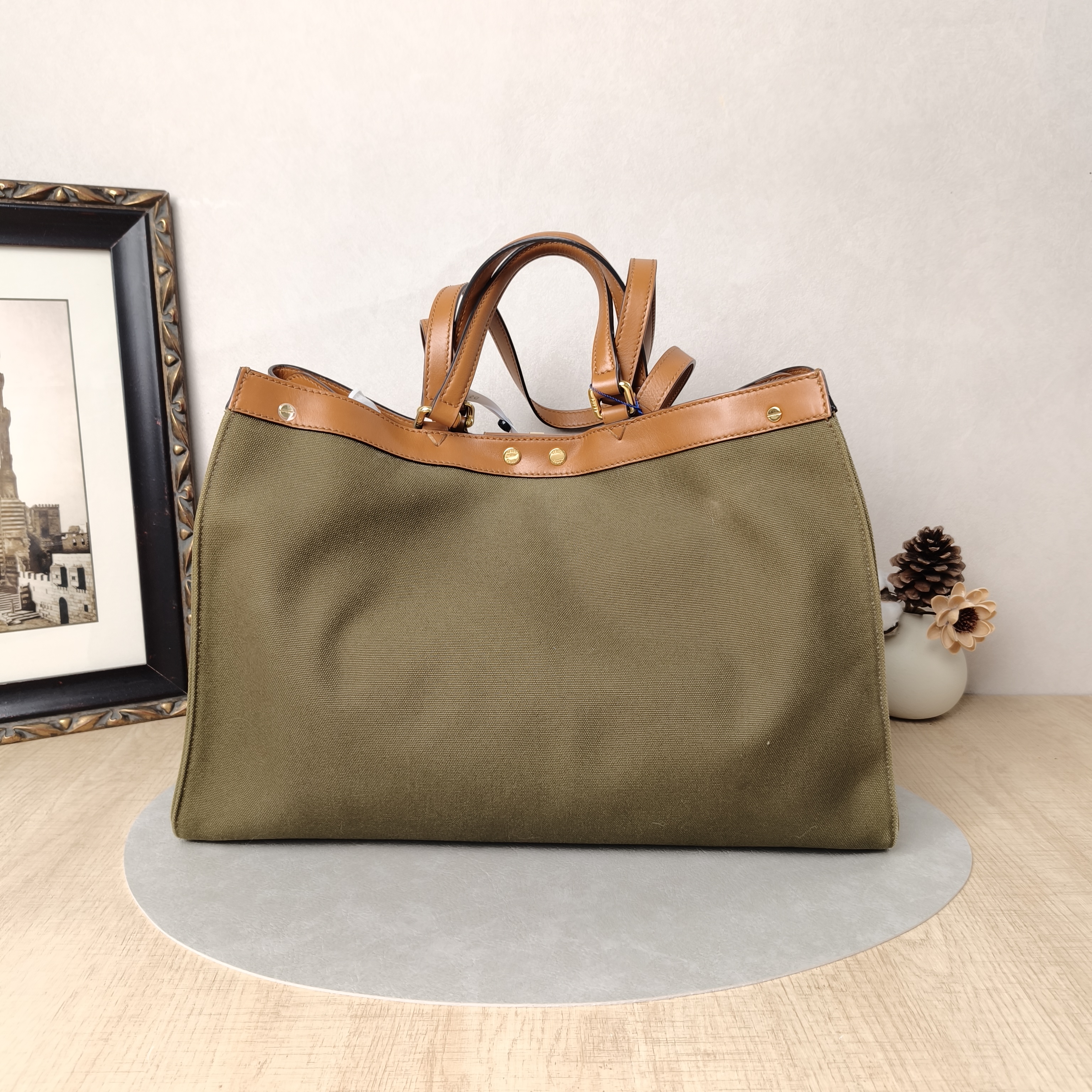 FENDI Shoulder Bag Shoulder Bag Green Canvas40 × 15 × 27 cm — cover view 4 of 5
