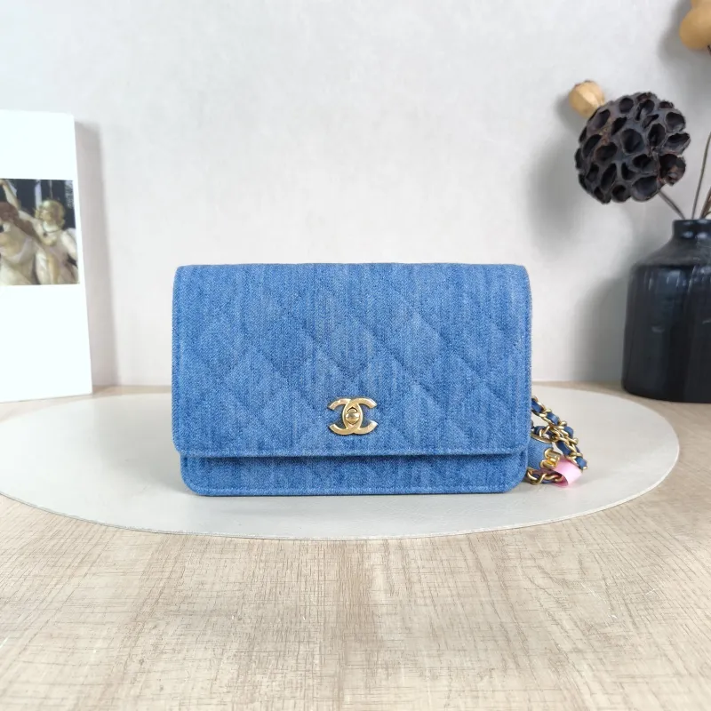 Chanel Crossbody Bag Classic Flap WOC CF WOCWOC Bag Mini 19.2 × 3.5 × 12.3 cm