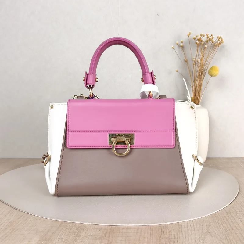 FERRAGAMO Shoulder Bag Shoulder Bag Colorblock Calfskin One Size23 × 14 × 17 cm