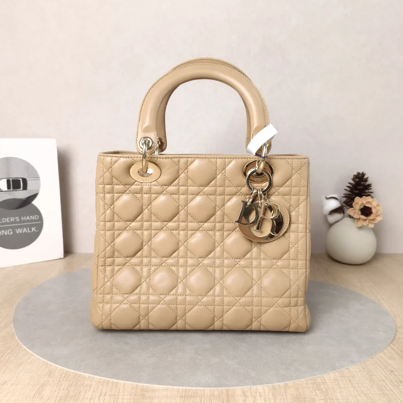 DIOR Top Handle Bag Lady Lady Dior Bag Lambskin Medium24 × 12 × 21 cm