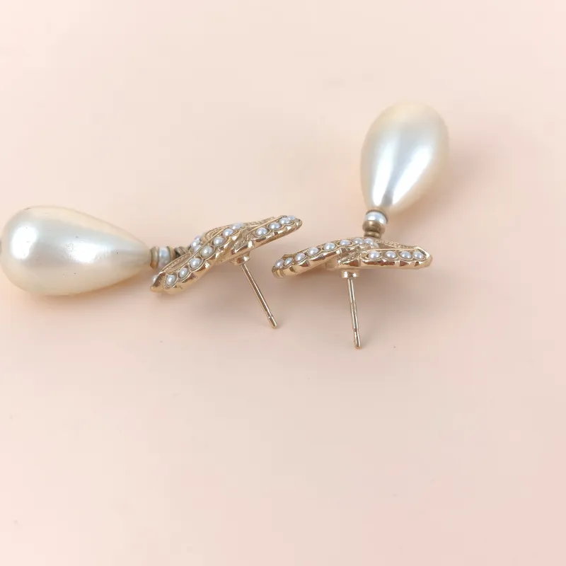Chanel Earrings c Pearl Earrings Gold One Size — cover view 6 of 8