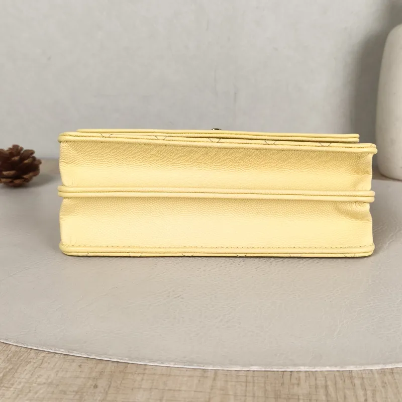 Chanel Crossbody Bag Yellow Grained Calfskin One Size 19 × 7 × 11.5 cm — cover view 4 of 5
