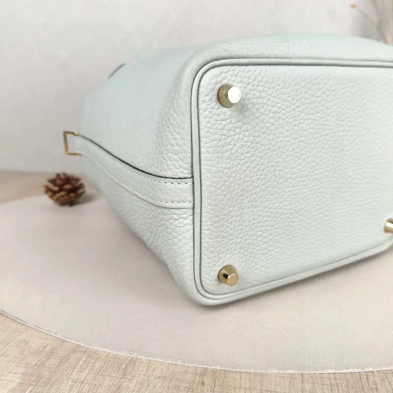 Hermès Top Handle Bag Picotin Lock 18 18 TC Calfskin Small 18 × 13 × 18 cm B — detail view 9 of 11