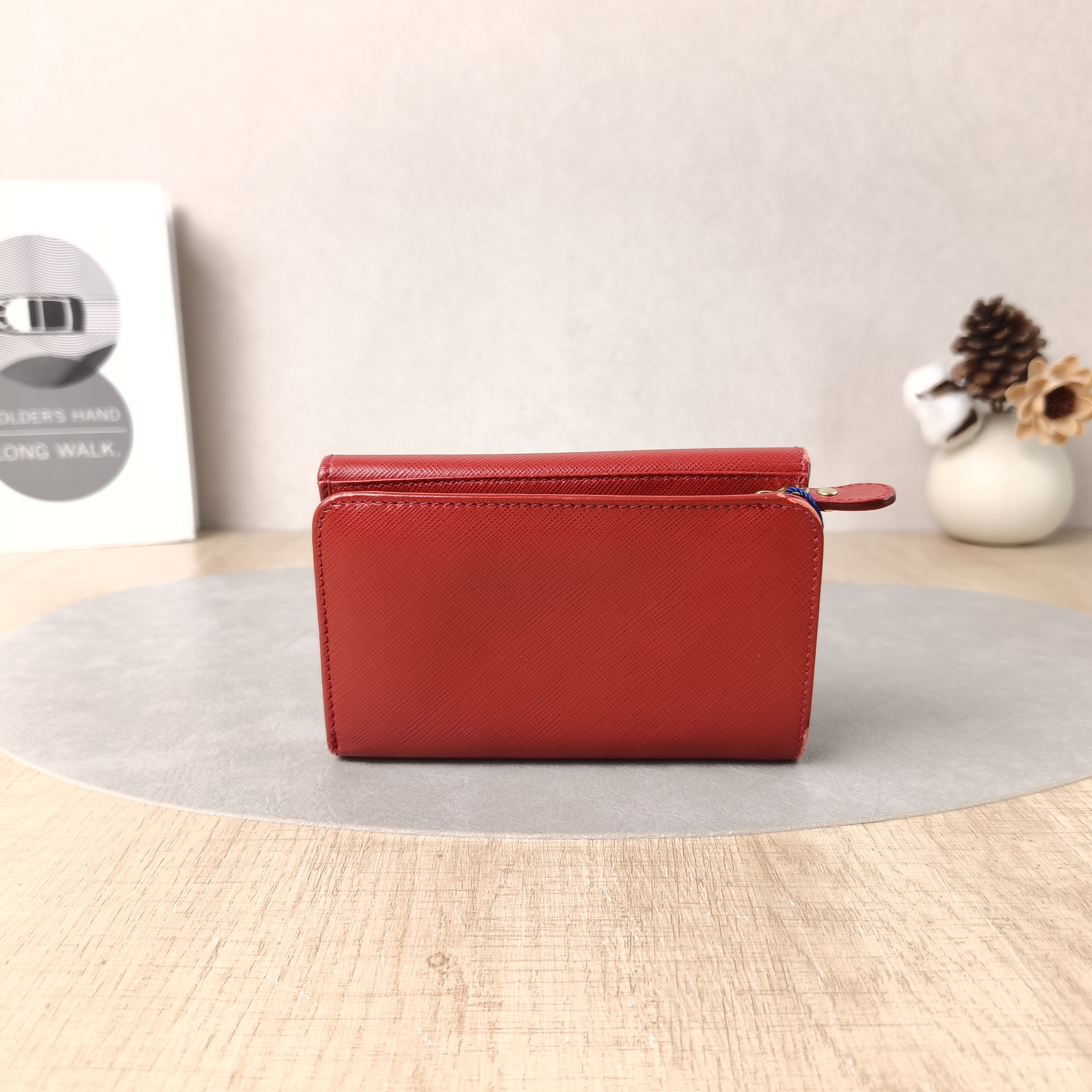FERRAGAMO Wallet Wallet Red Calfskinmini14 × 3 × 9 cm — cover view 5 of 5