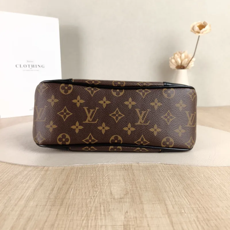 Louis Vuitton Crossbody Bag Boulogne PVC Small 26 × 9.5 × 16 cm — cover view 3 of 6