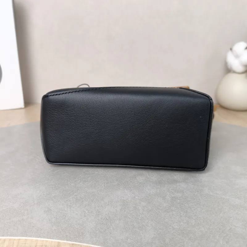 LOEWE Crossbody Bag Puzzle Black Brown Calfskin Mini 18 × 8 × 12.5 cm — cover view 4 of 5