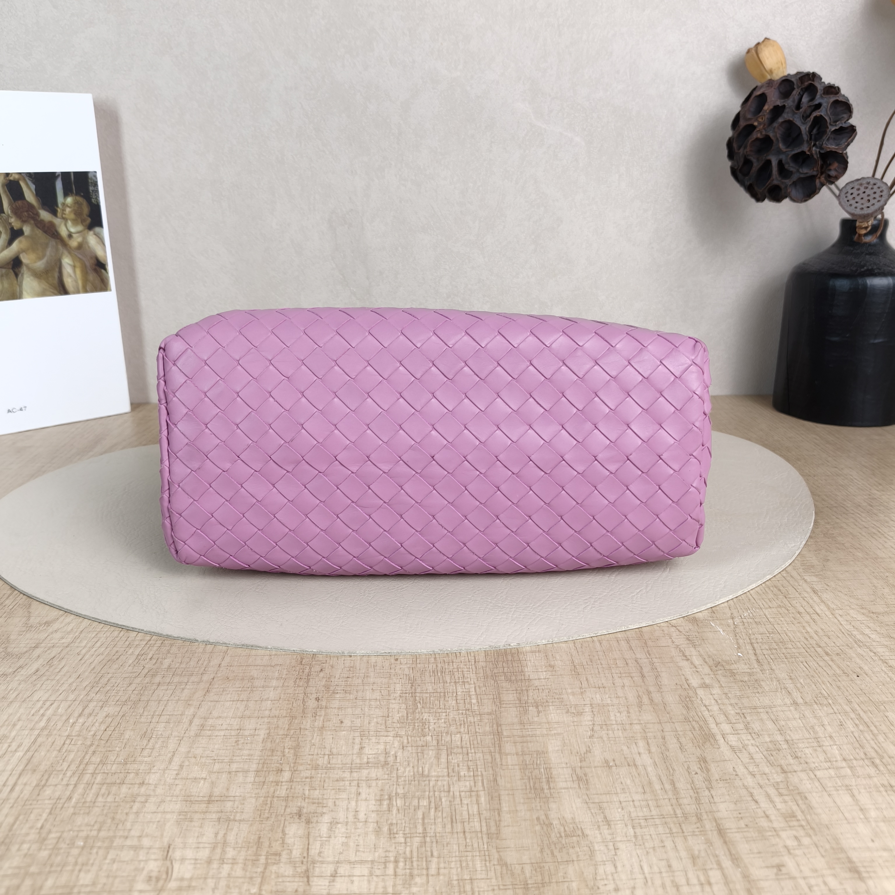 Bottega Veneta Top Handle Bag Roma Calfskinmini26 × 11 × 16 cm — cover view 4 of 6