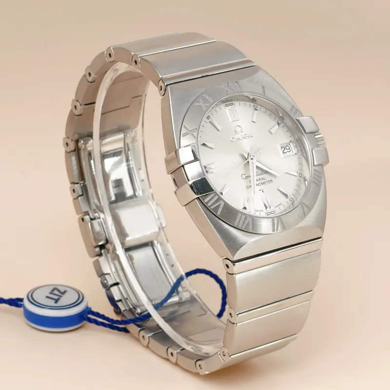 OMEGA Watch Watch Silver One Size38 — cover view 12 of 12