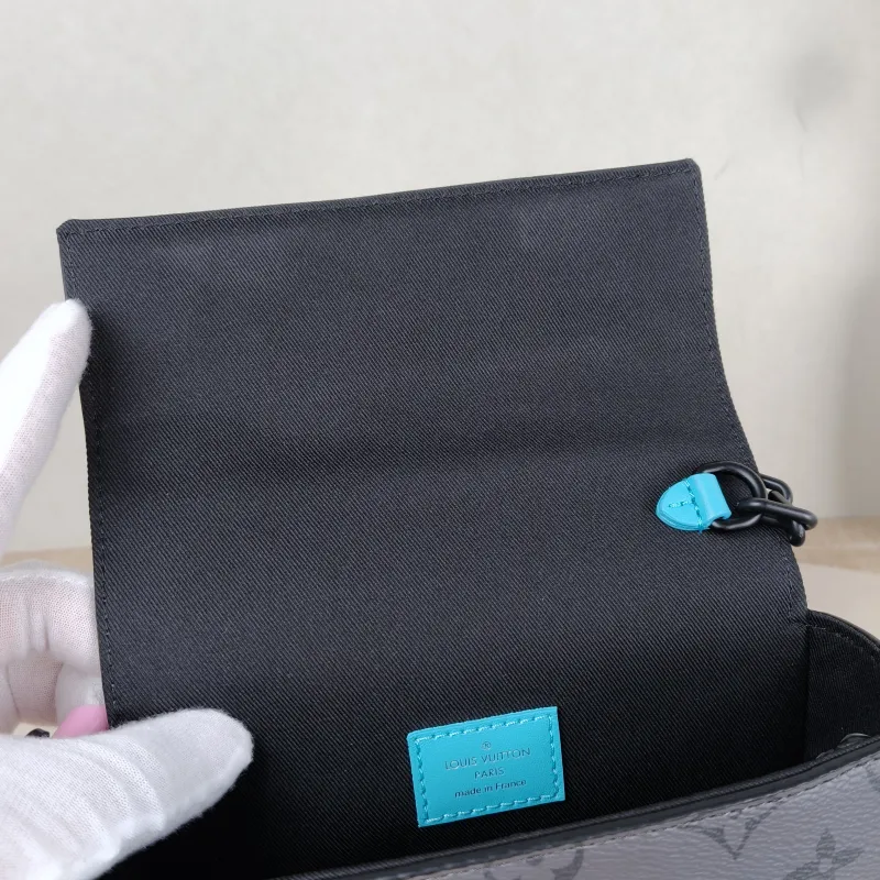 Louis Vuitton Crossbody Bag Steamer Box Grey · Blue PVC · Calfskin Mini 18 × 6.5 × 11 cm — detail view 11 of 13