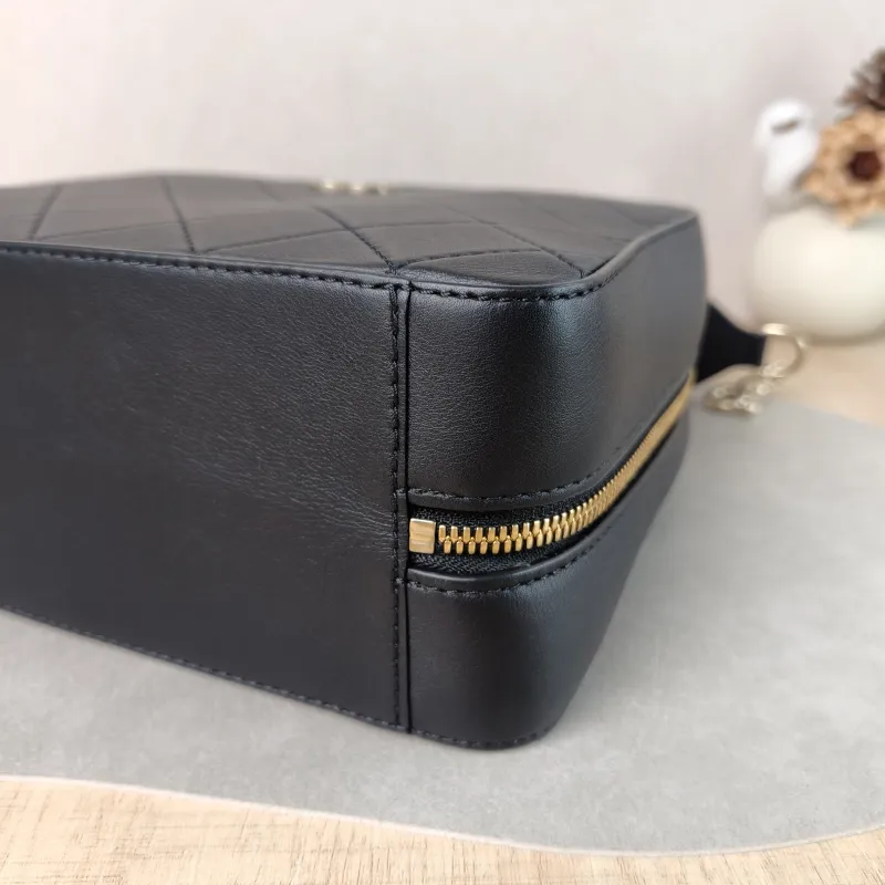 Chanel Crossbody Bag Box Bag Top Handle Crossbody Bag Black Calfskin 23 × 9.5 × 17 cm 29 — detail view 6 of 16