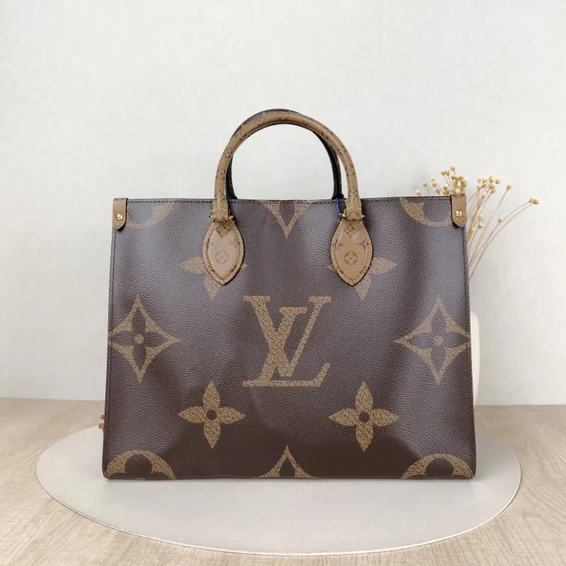 Louis Vuitton Shoulder Bag Onthego Medium Monogram PVC Medium35 × 14 × 27 cm