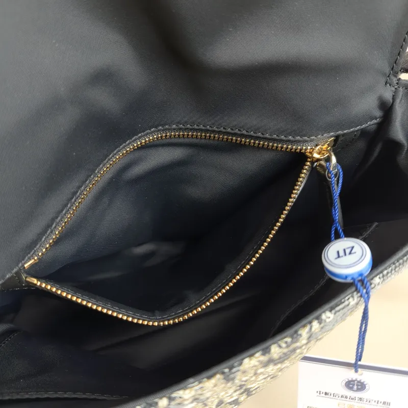 DIOR Crossbody Bag Magica Messenger Messenger Bag Black Canvas · Calfskin Small 21 × 8 × 17 cm — detail view 11 of 11