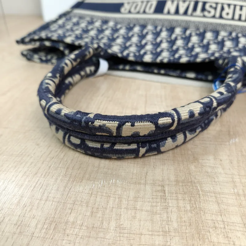DIOR Top Handle Bag Book Tote Blue Canvas Large42 × 18.5 × 35 cm — detail view 9 of 12