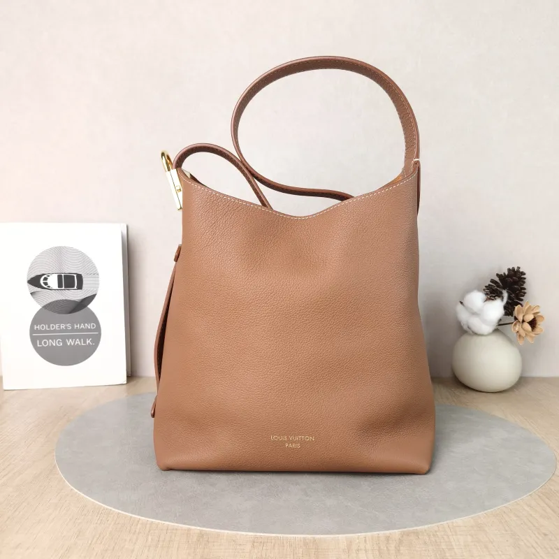 Louis Vuitton Shoulder Bag Low Key Hobo Shoulder Bag Calfskin Small24 × 16 × 28 cm