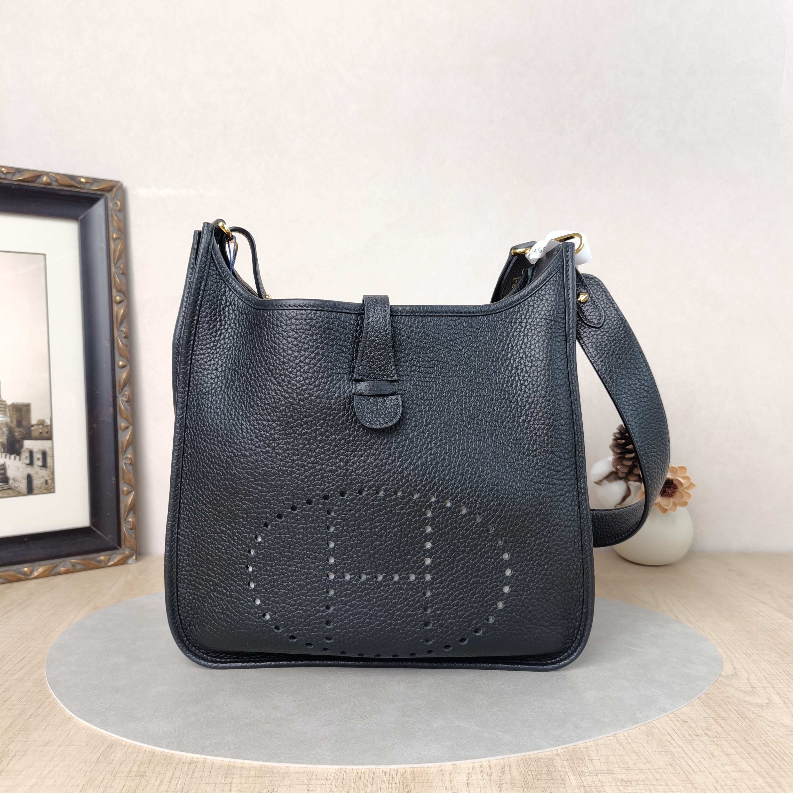 Hermès Crossbody Bag Evelyne 29 29Black TC Calfskin Small29 × 8 × 30 cm