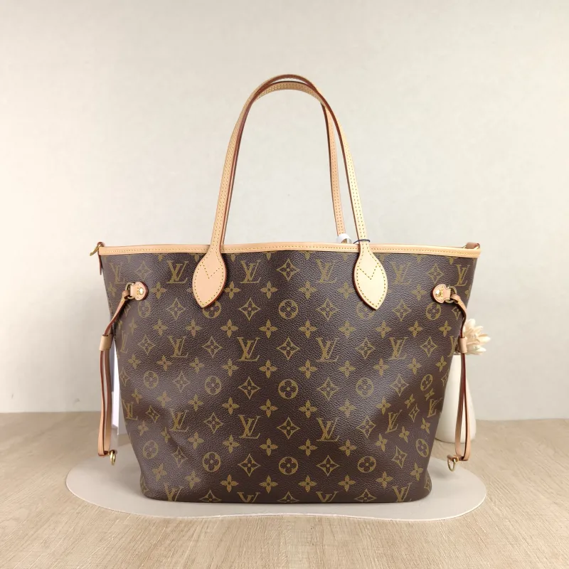 Louis Vuitton Crossbody Bag NEVERFULL INSIDE OUT Red PVC Medium 31 × 14 × 28 cm