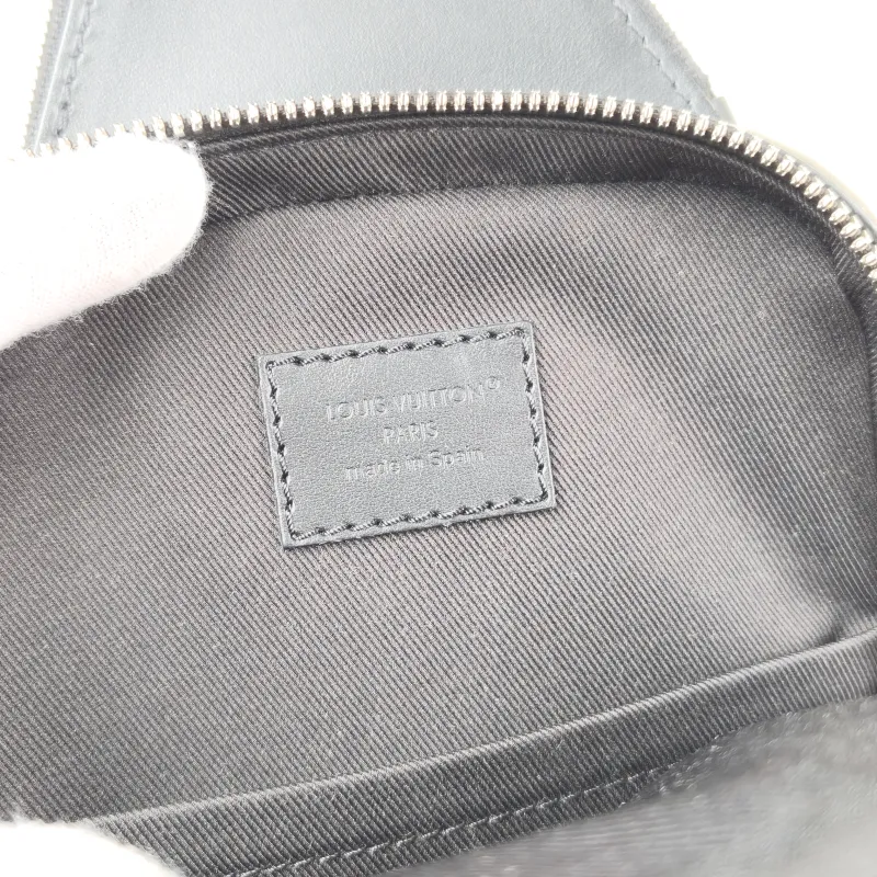 Louis Vuitton Shoulder Bag Avenue Shoulder Bag Black Monogram PVC One Size 15.5 × 7.5 × 25 cm — detail view 1 of 10