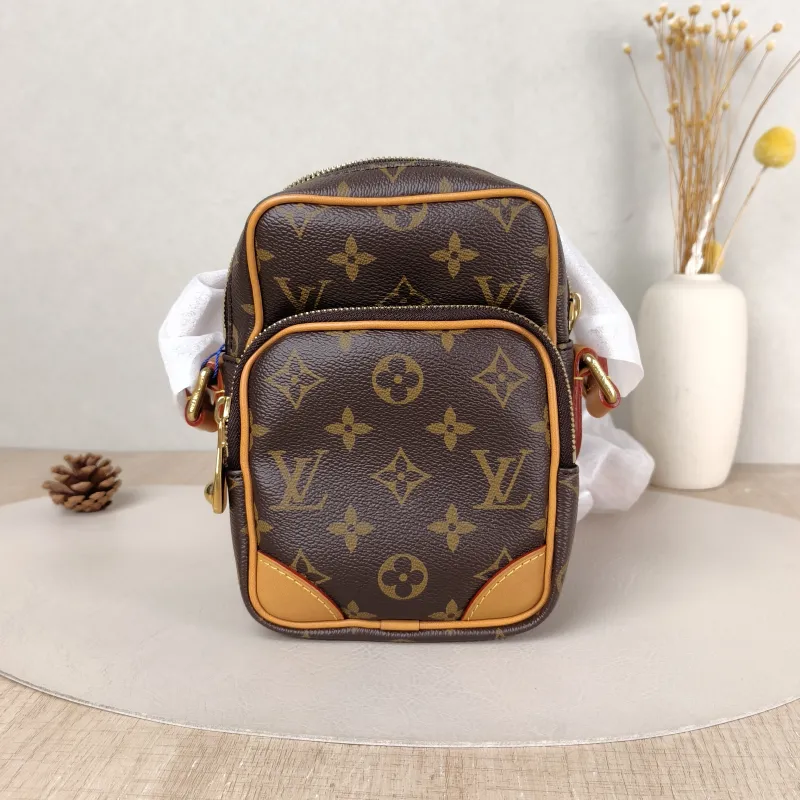 Louis Vuitton Crossbody Bag Amazone Camera Bag Monogram PVC One Size 13.5 × 8 × 20 cm