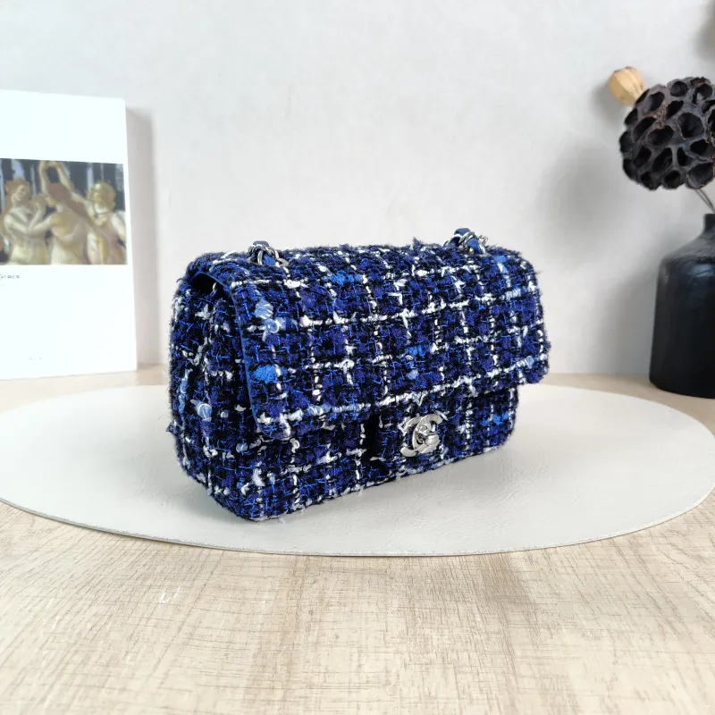 Chanel Crossbody Bag Classic Flap Large Mini CF Mini Blue mini 20 × 6 × 12 cm — cover view 4 of 6