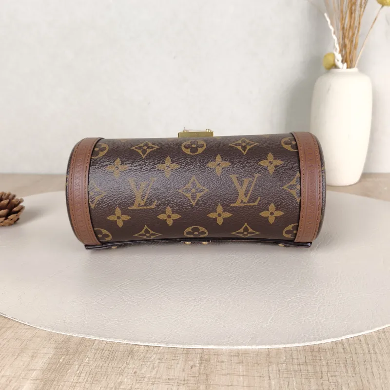 Louis Vuitton Crossbody Bag Papillon Trunk Monogram PVC Small19 × 9 × 9 cm — cover view 5 of 5