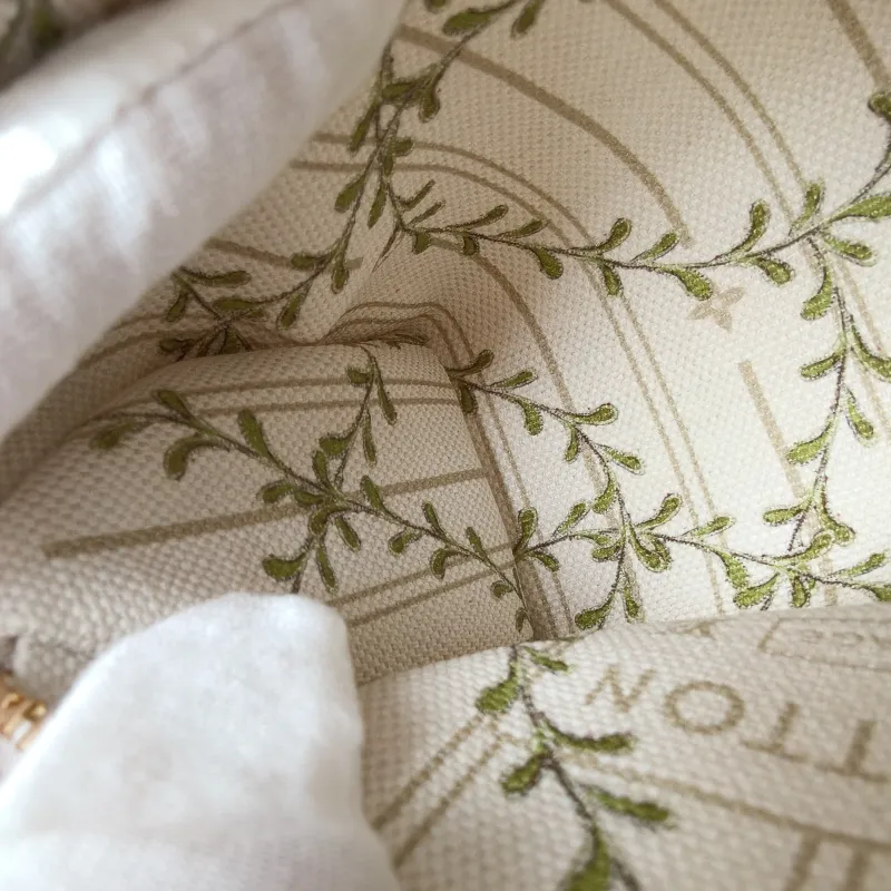 Louis Vuitton Crossbody Bag Speedy Nano Collection White · Yellow PV Cnano16 × 7.5 × 10 cm — detail view 12 of 13