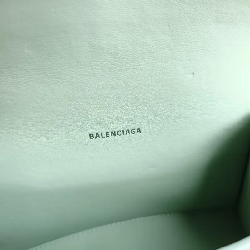 BALENCIAGA Crossbody Bag Hourglass Hourglass Bag Green Calfskin Mini 19 × 5 × 12 cm — detail view 11 of 11