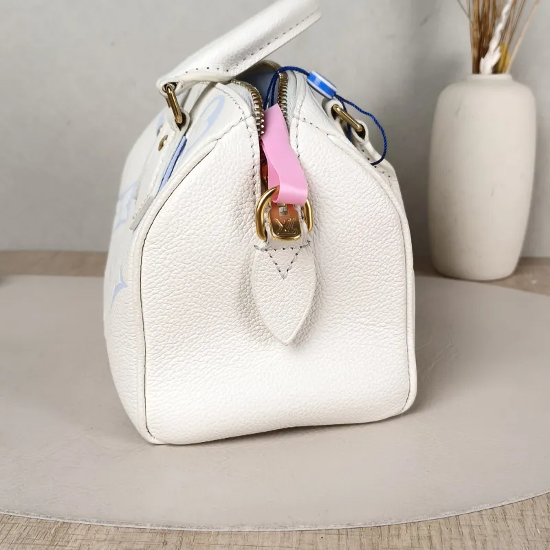 Louis Vuitton Crossbody Bag Speedy20 White · Blue Empreinte Embossed Calfskin Small 20.5 × 12 × 13.5 cm — detail view 6 of 11