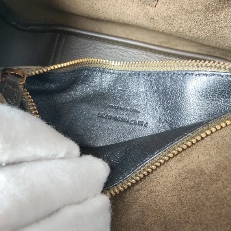 SAINT LAURENT Shoulder Bag LE 5 À 7 Hobo Dark Grey Calfskin Small22 × 8.5 × 23 cm — detail view 7 of 10