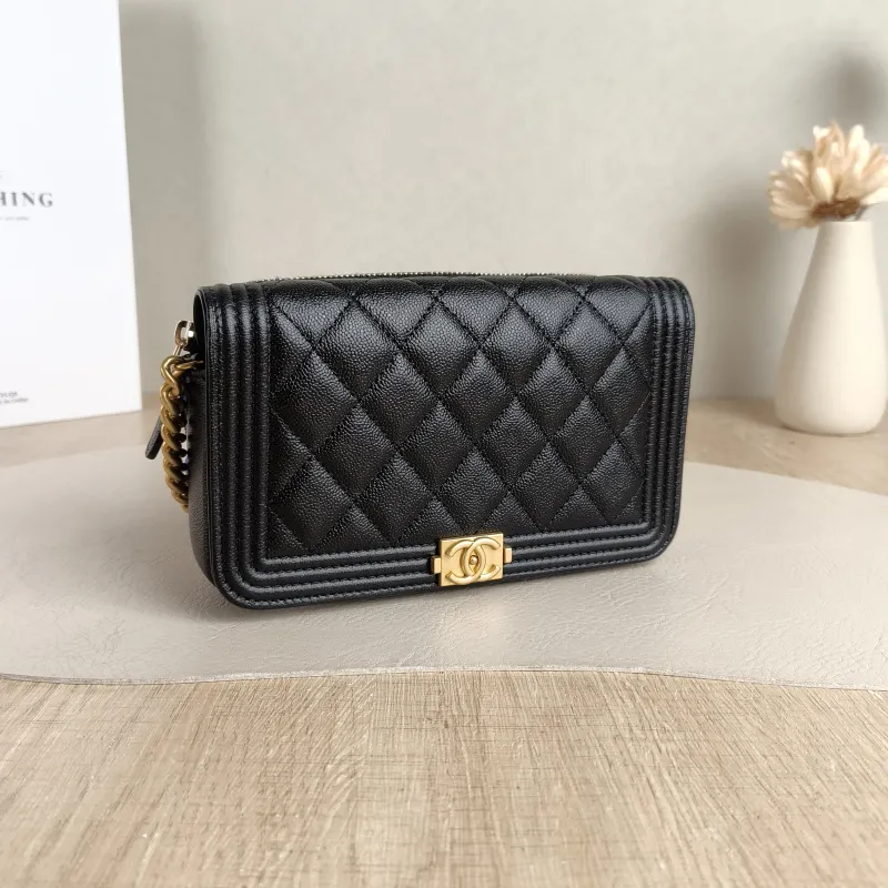 Chanel Crossbody Bag Le Boy WOC Black Grained Calfskin Mini 17.5 × 3.5 × 10 cm Microchip Edition — cover view 2 of 5