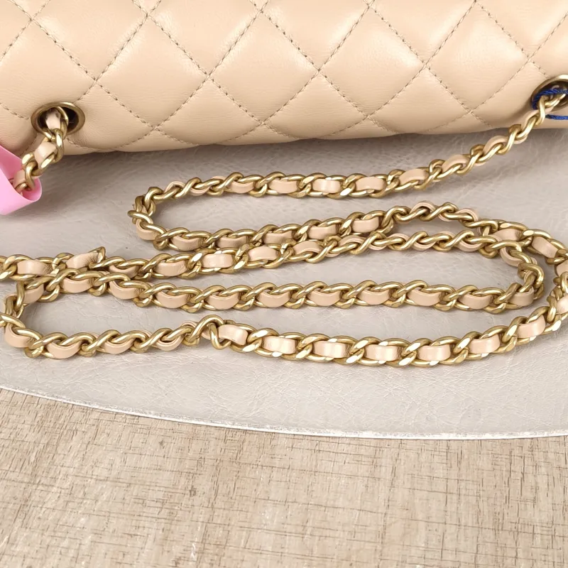 Chanel Crossbody Bag mini Taupe Lambskin One Size 20 × 6 × 12 cm — detail view 10 of 13