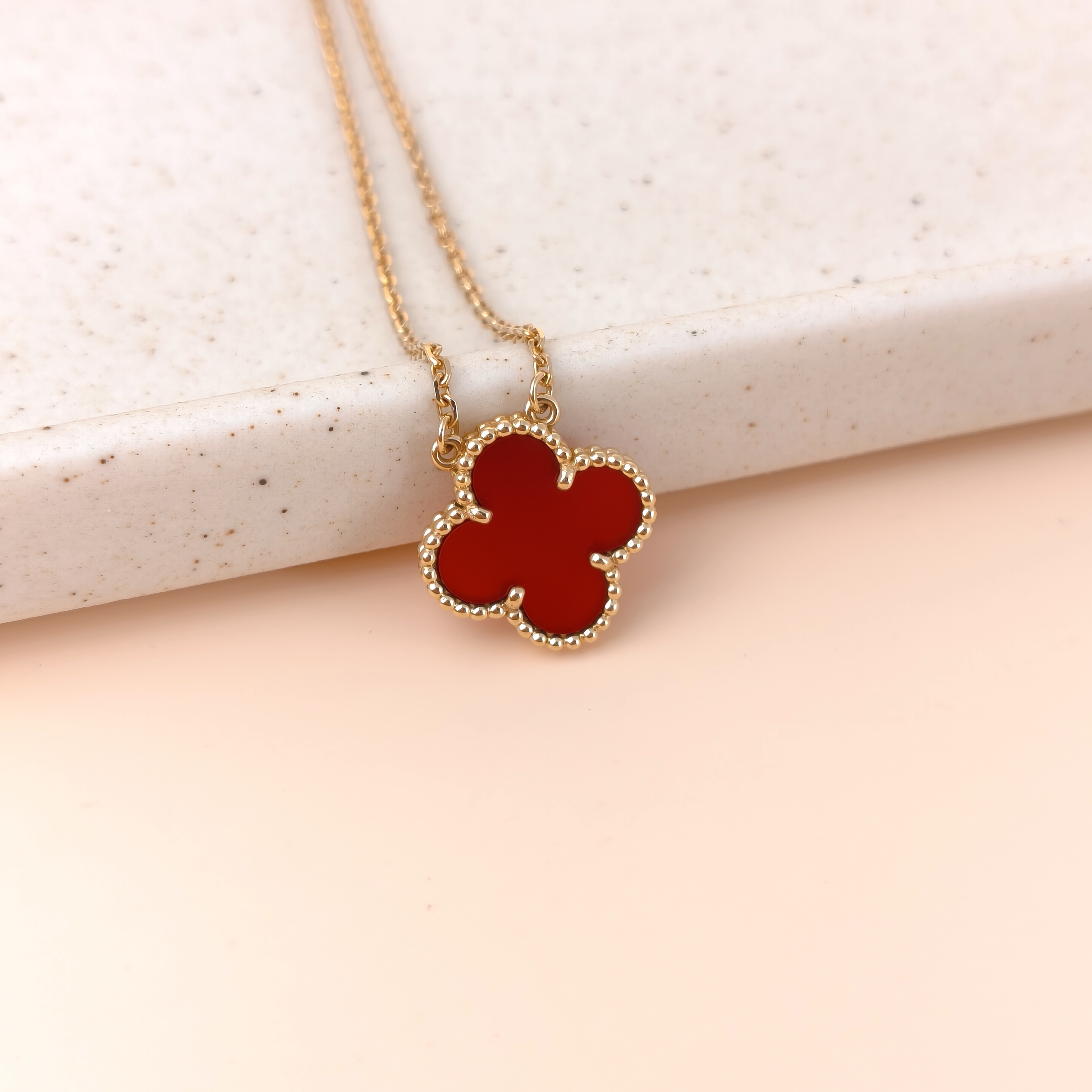 Van Cleef & Arpels Necklace Alhambra Alhambra Collection Necklace 18KY ellow Gold Vintage Small1.5 × 1.5 × 42 cm — cover view 6 of 10