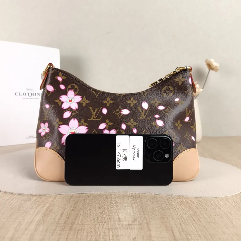 Louis Vuitton Crossbody Bag Boulogne Monogram PVC Small26 × 9.5 × 16 cm — cover view 5 of 5