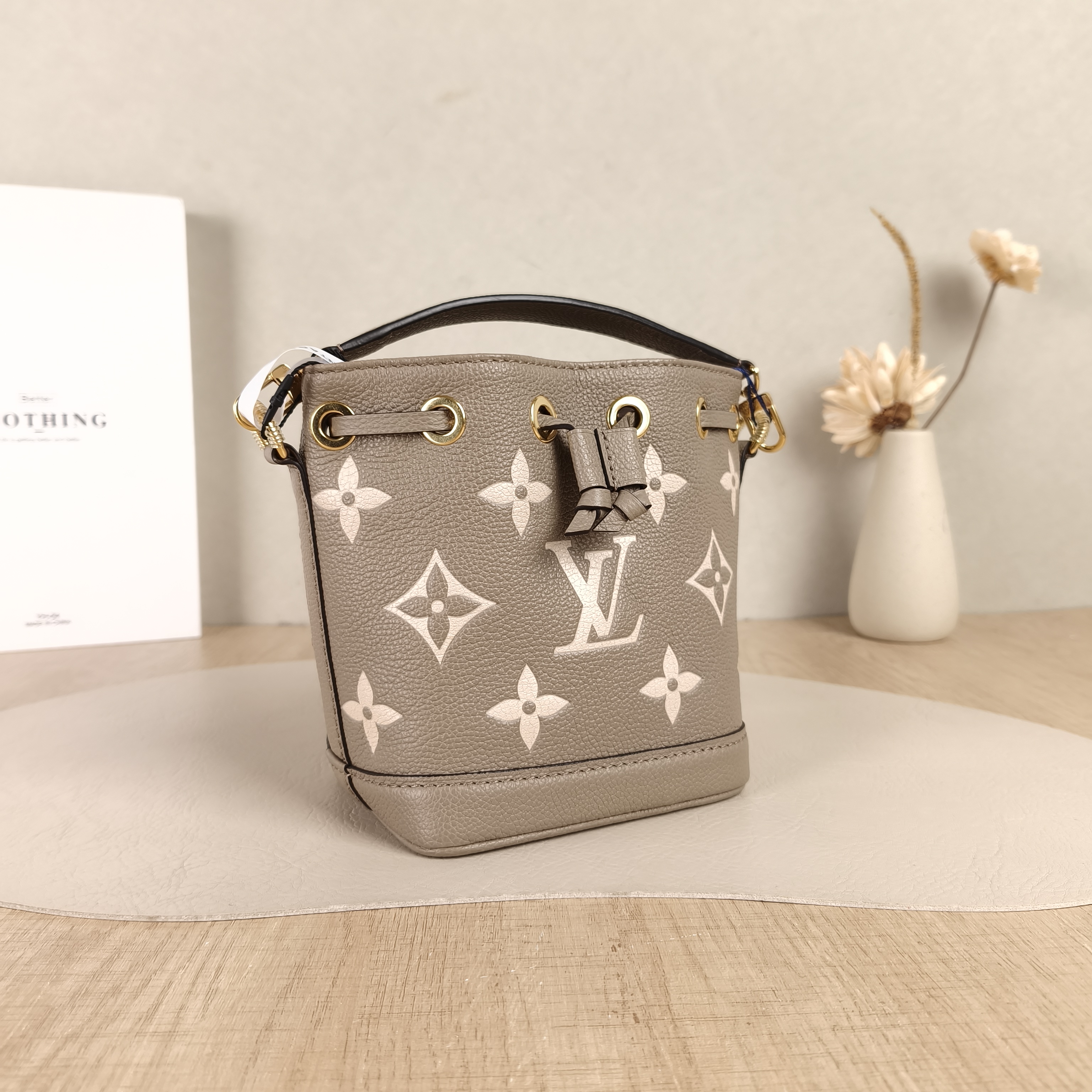 Louis Vuitton Crossbody Bag NANO NOÉ Bucket Bag Nano · White Empreinte Embossed Calfskin Monogramnano13 × 10 × 16 cm — cover view 3 of 5