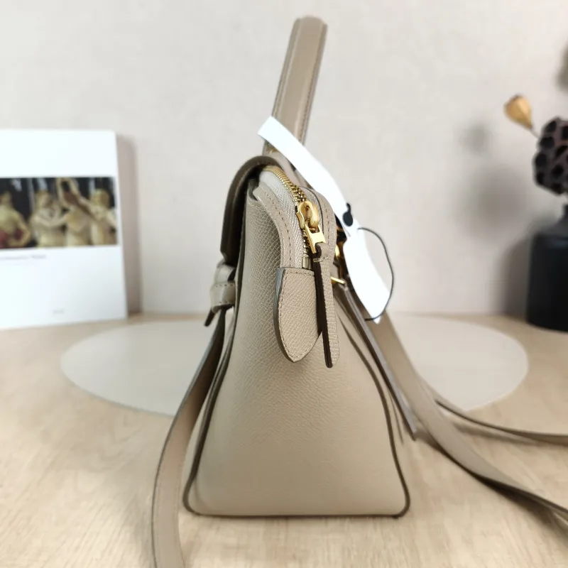 CELINE Shoulder Bag Belt Micro Calfskin Medium24 × 13 × 20 cm — detail view 2 of 13