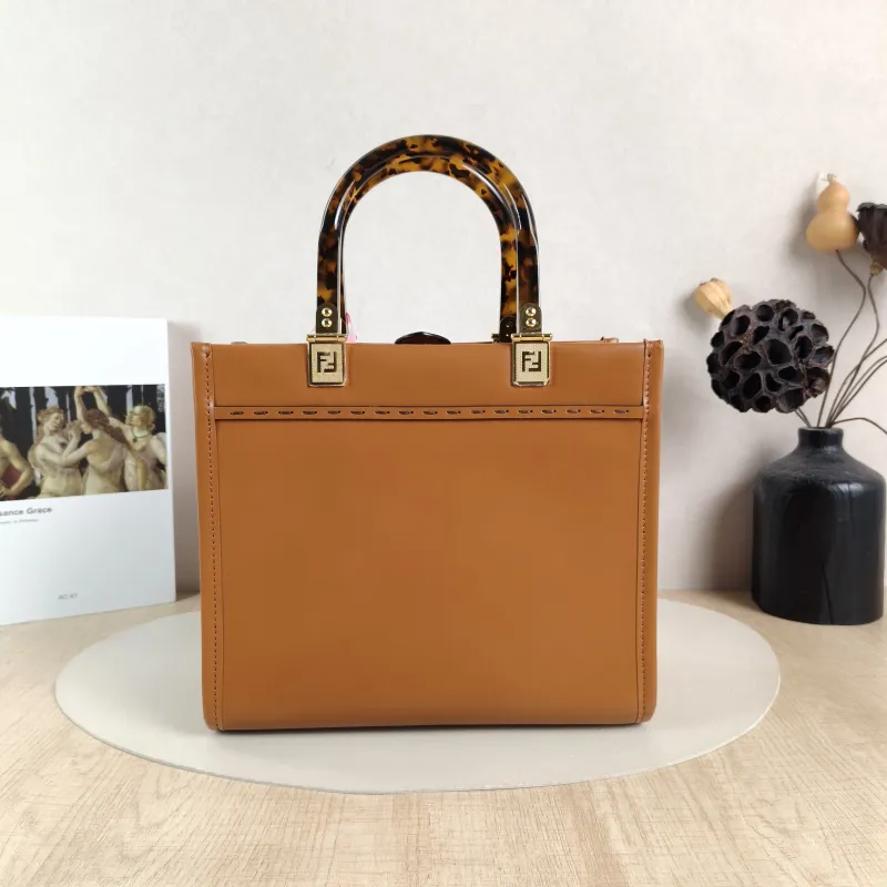 FENDI Crossbody Bag Sunshine Shopping Tote Caramel Calfskin Small 25.5 × 12 × 22.5 cm — cover view 5 of 6
