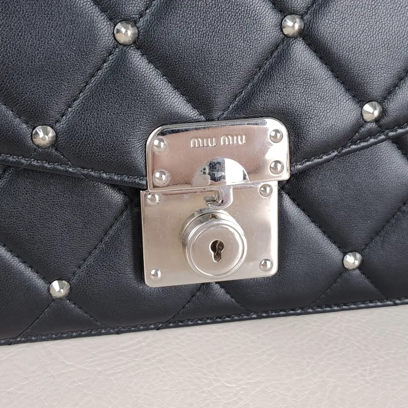 Miumiu Crossbody Bag Crossbody Bag Black Lambskin One Size20 × 4 × 13 cm — detail view 13 of 13