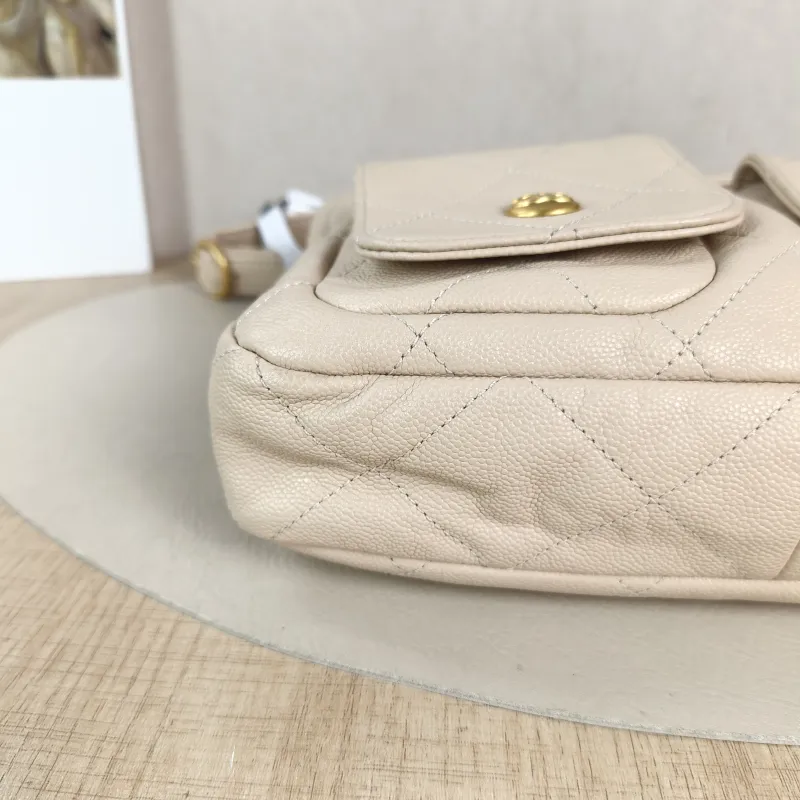 Chanel Shoulder Bag Supple Twins Hobo Beige Grained Calfskin Small 24.5 × 5 × 19 cm — detail view 6 of 13